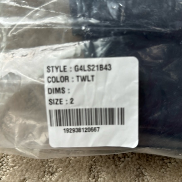 G Fore Women’s Golf Pants Tuxedo Stripe Pink - SOLD OUT ~ - Picture 1 of 6